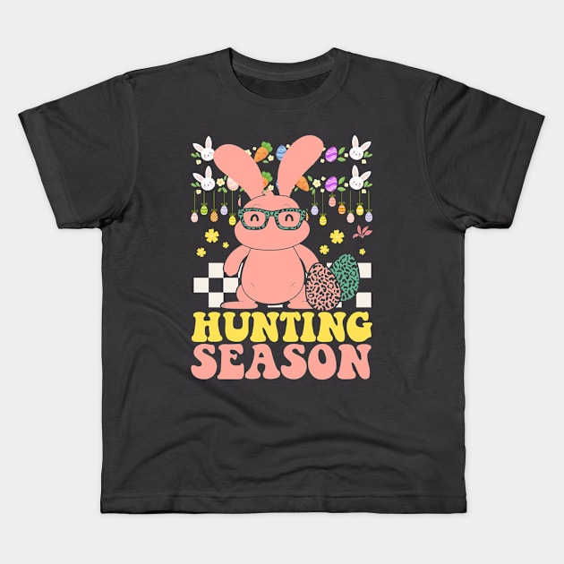 HUNTING SEASON Kids T-Shirt by Lolane